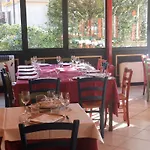 - Tre Risotti מלון 3*