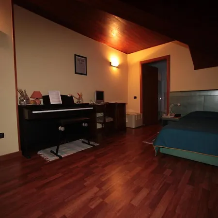 - Tre Risotti מלון 3*