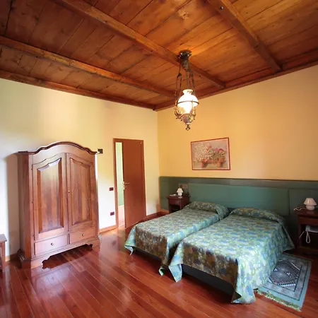 - Tre Risotti מלון